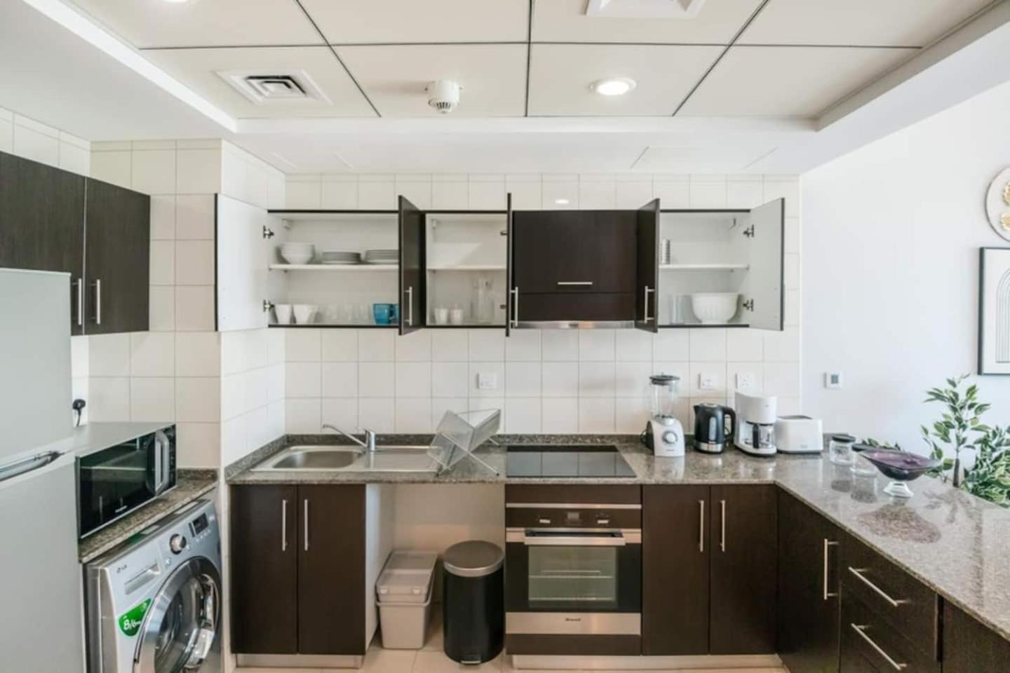 Luxurious 1 Bedroom Apartment In The Dubai Marina! Extérieur photo