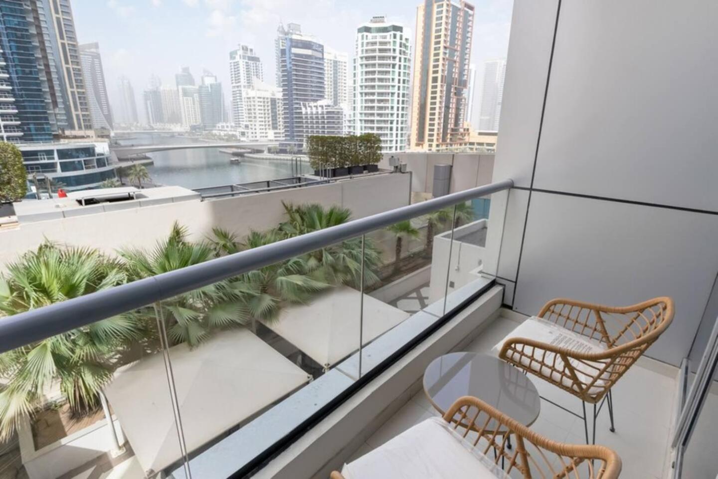 Luxurious 1 Bedroom Apartment In The Dubai Marina! Extérieur photo