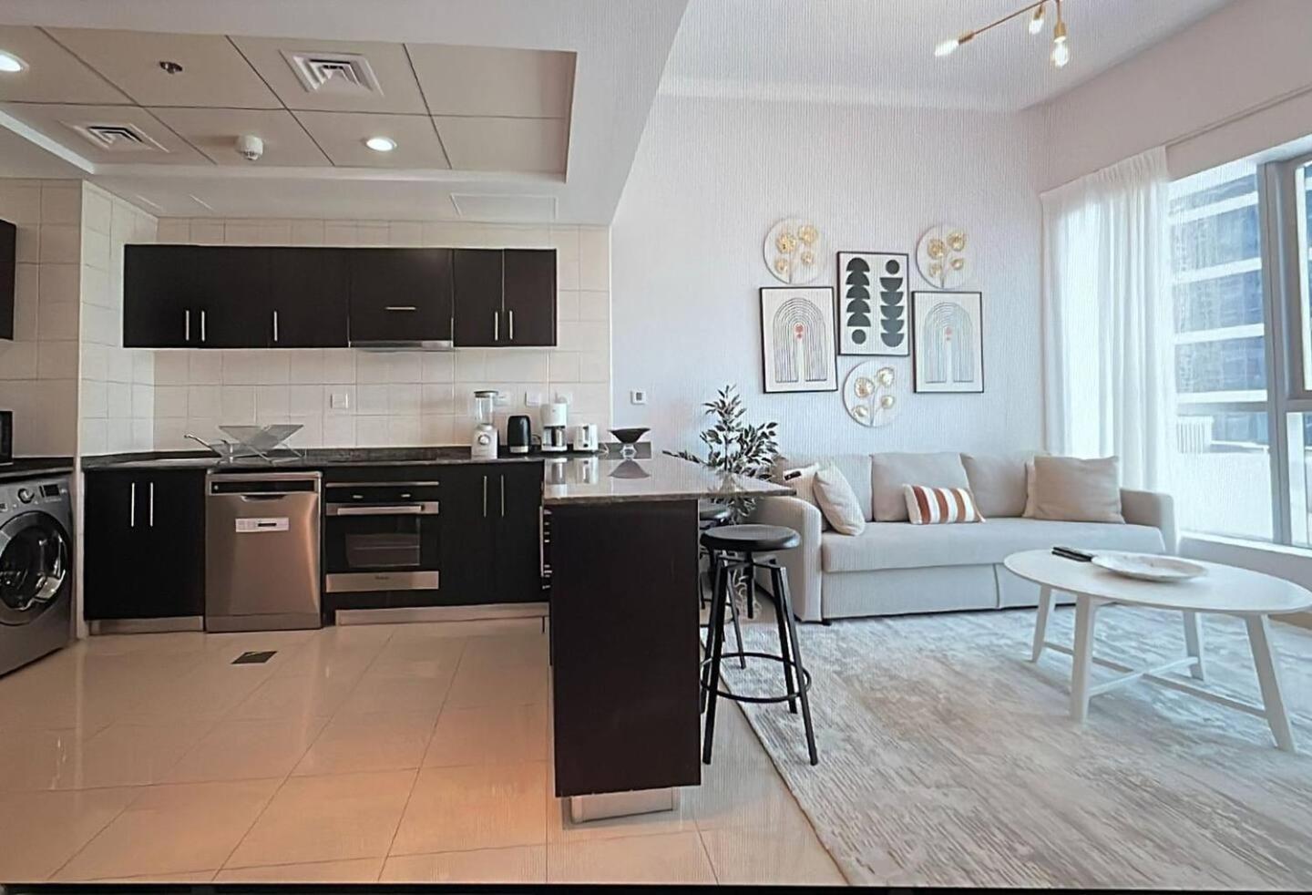 Luxurious 1 Bedroom Apartment In The Dubai Marina! Extérieur photo