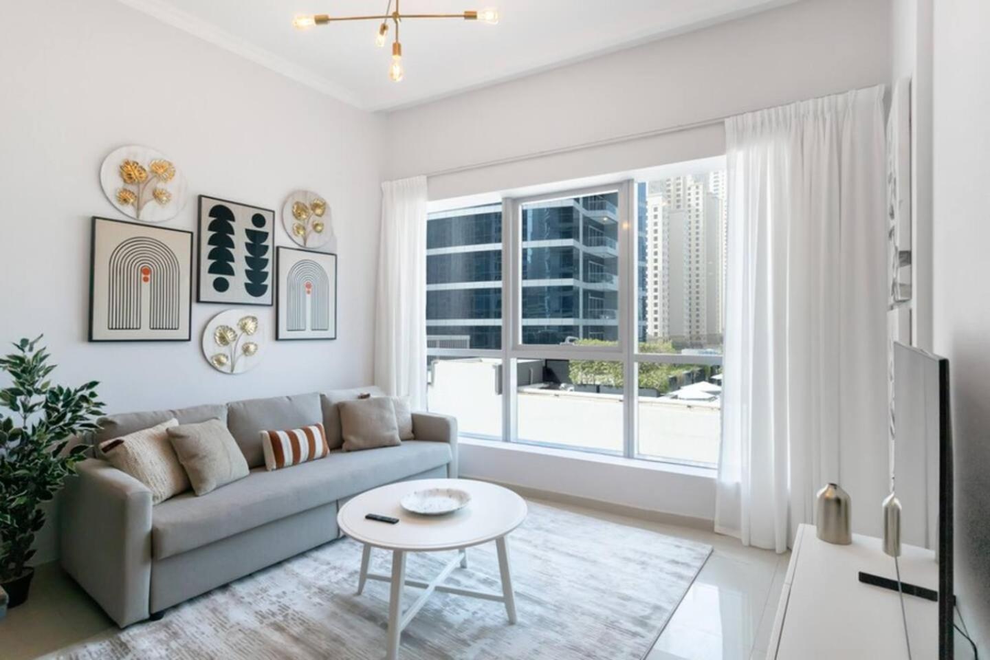 Luxurious 1 Bedroom Apartment In The Dubai Marina! Extérieur photo